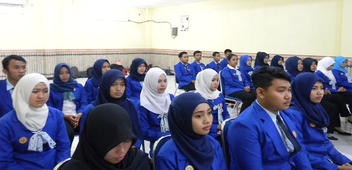 Kuliah 1 tahun setara D1 di madiun
